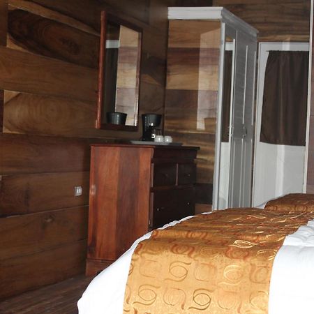 Hotel Bosque Verde Lodge Monteverde Ruang foto