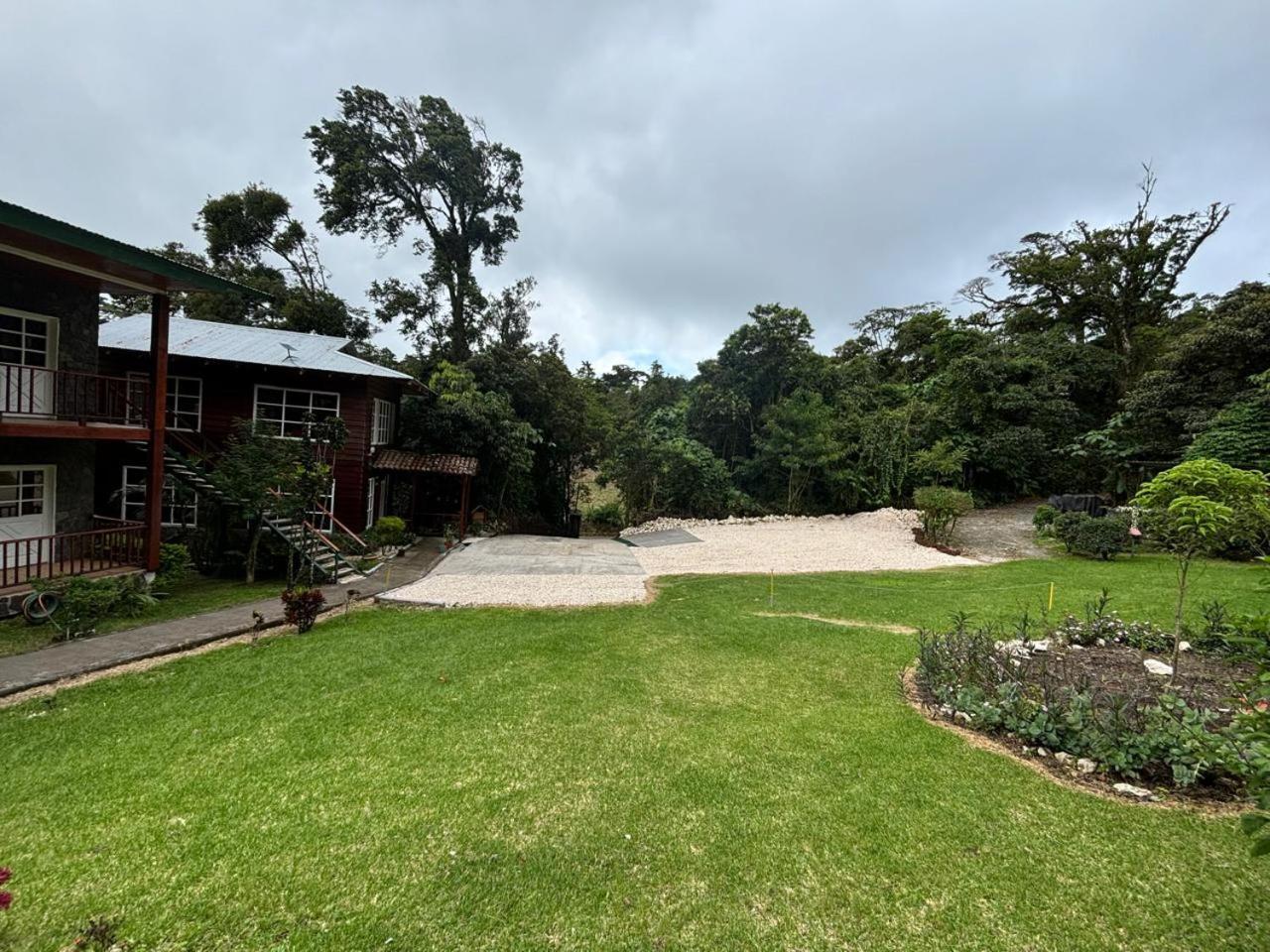 Hotel Bosque Verde Lodge Monteverde Bagian luar foto