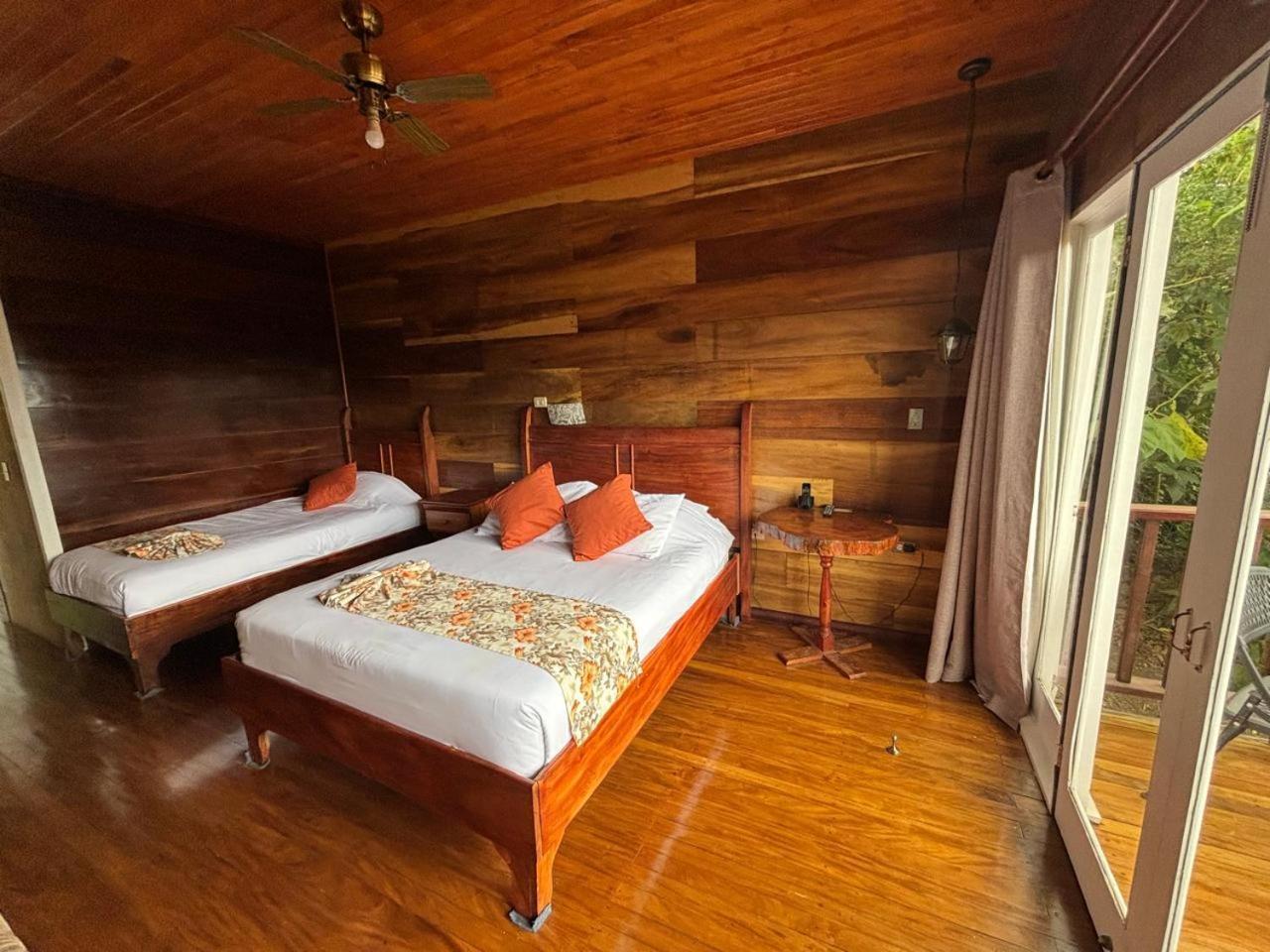 Hotel Bosque Verde Lodge Monteverde Bagian luar foto